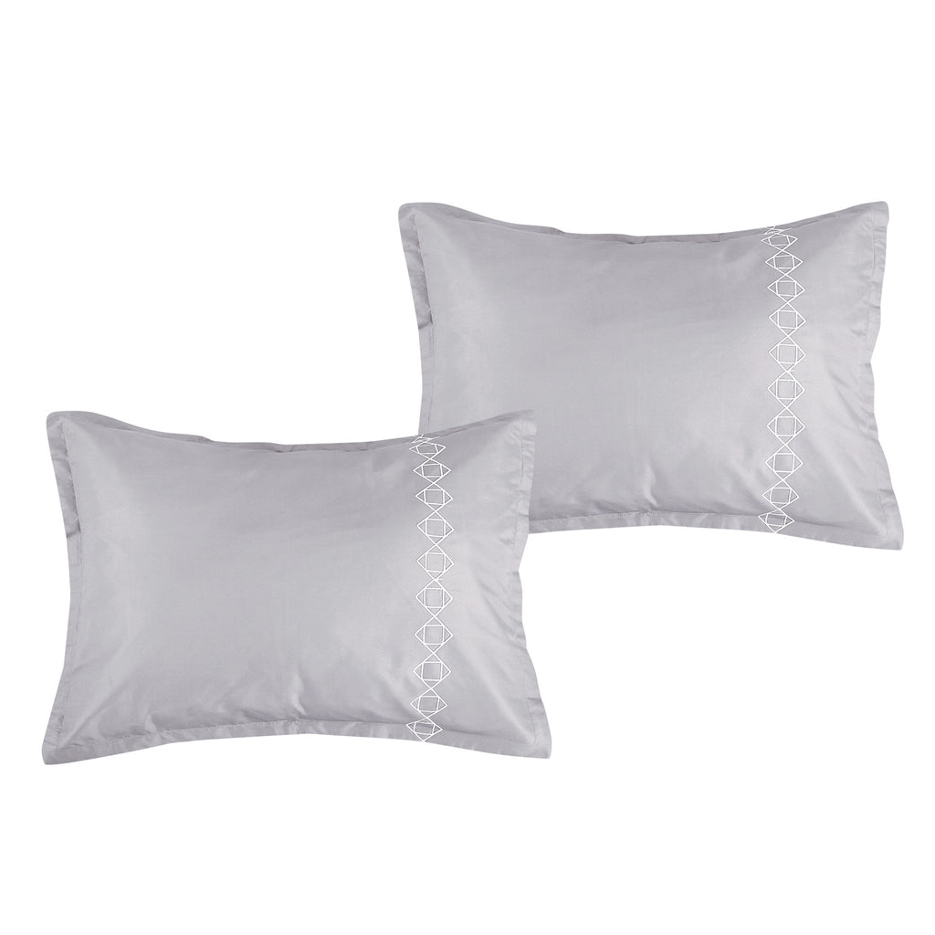 Grey Geometric 7-Piece Comforter Set - pillow sham detail