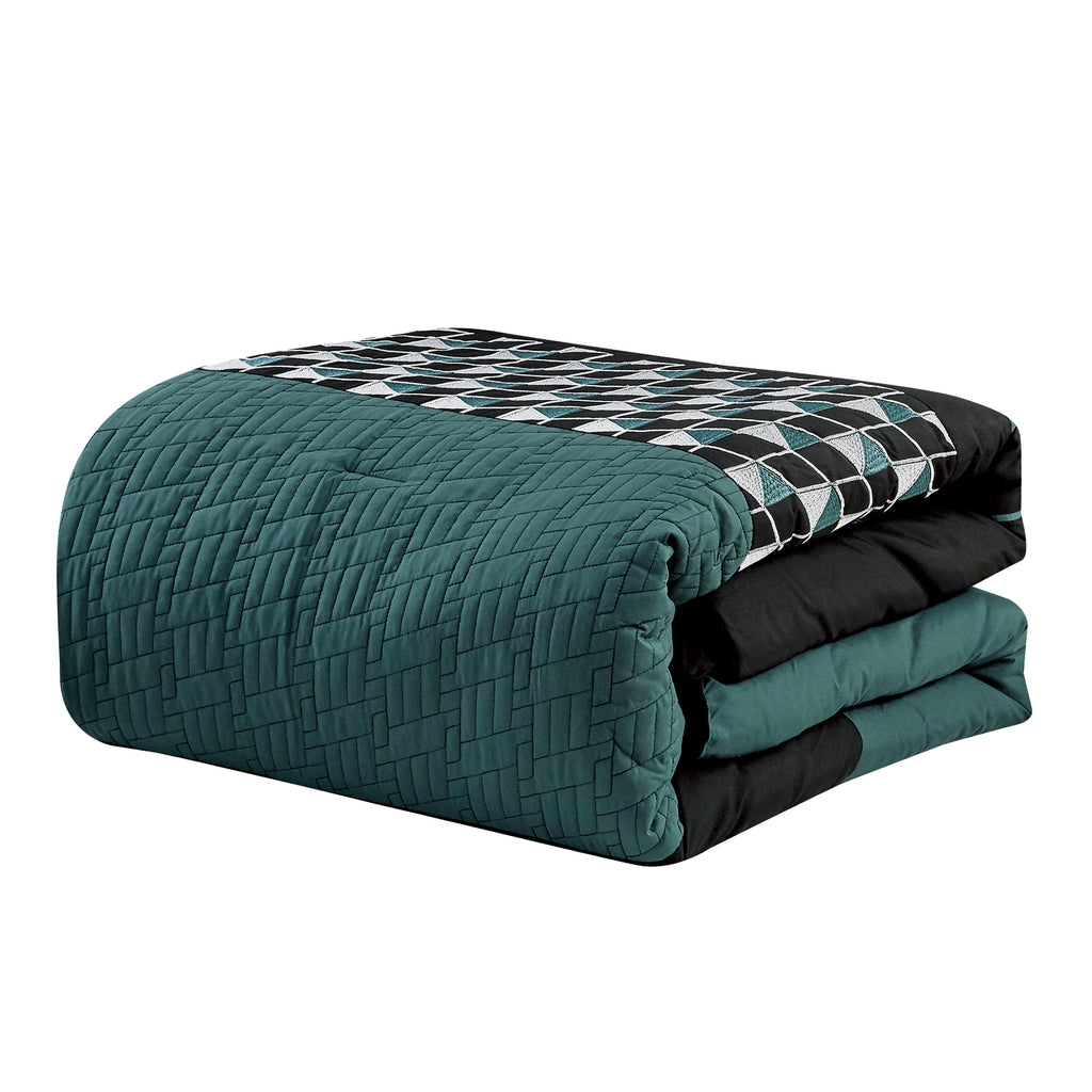 Teal and Black Geometric 7-Piece Comforter Set - comforter detail