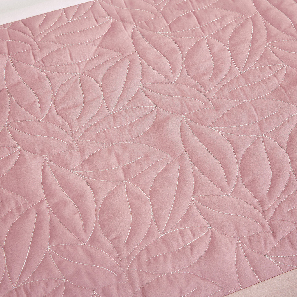 Blush Geometric 6-Piece Comforter Set