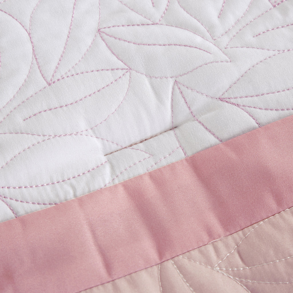 Blush Geometric 6-Piece Comforter Set detail 1