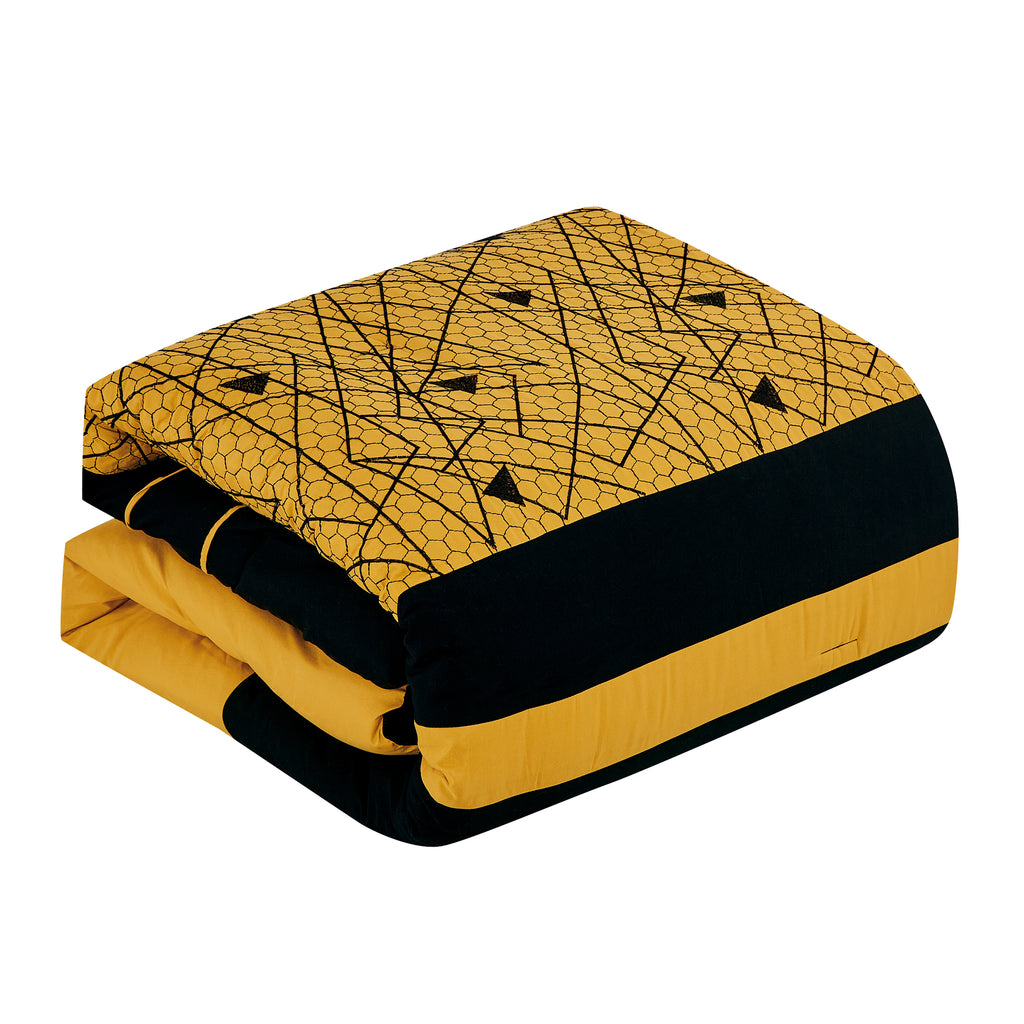 Yellow and Black Geometric 7-Piece Comforter Set - comforter detail