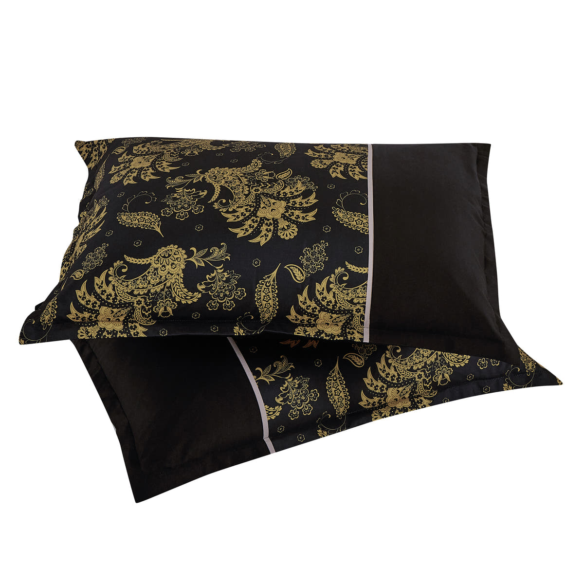 Black and Gold Paisley 7-Piece Comforter Set - pillow sham detail