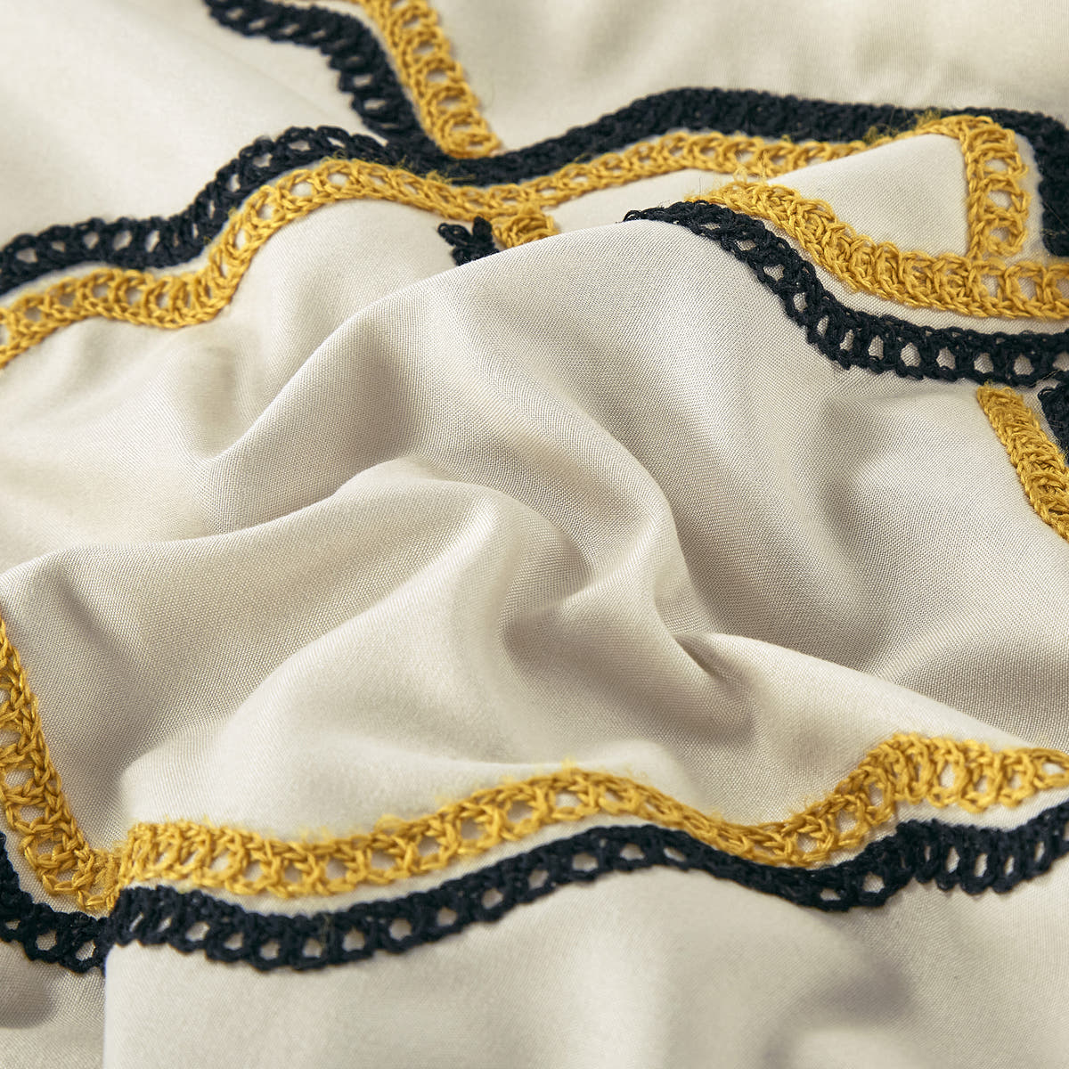 Yellow and Black Geometric Embroidered 9-Piece Comforter & Sheet Set - alternate product view 6