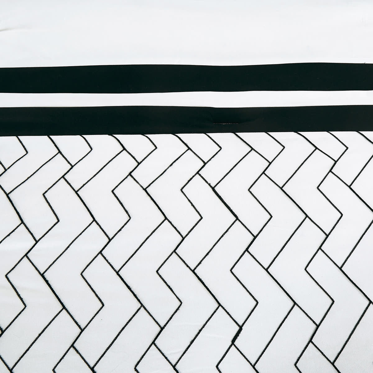 Black and White Geometric Embroidered 9-Piece Comforter & Sheet Set - alternate product view 7