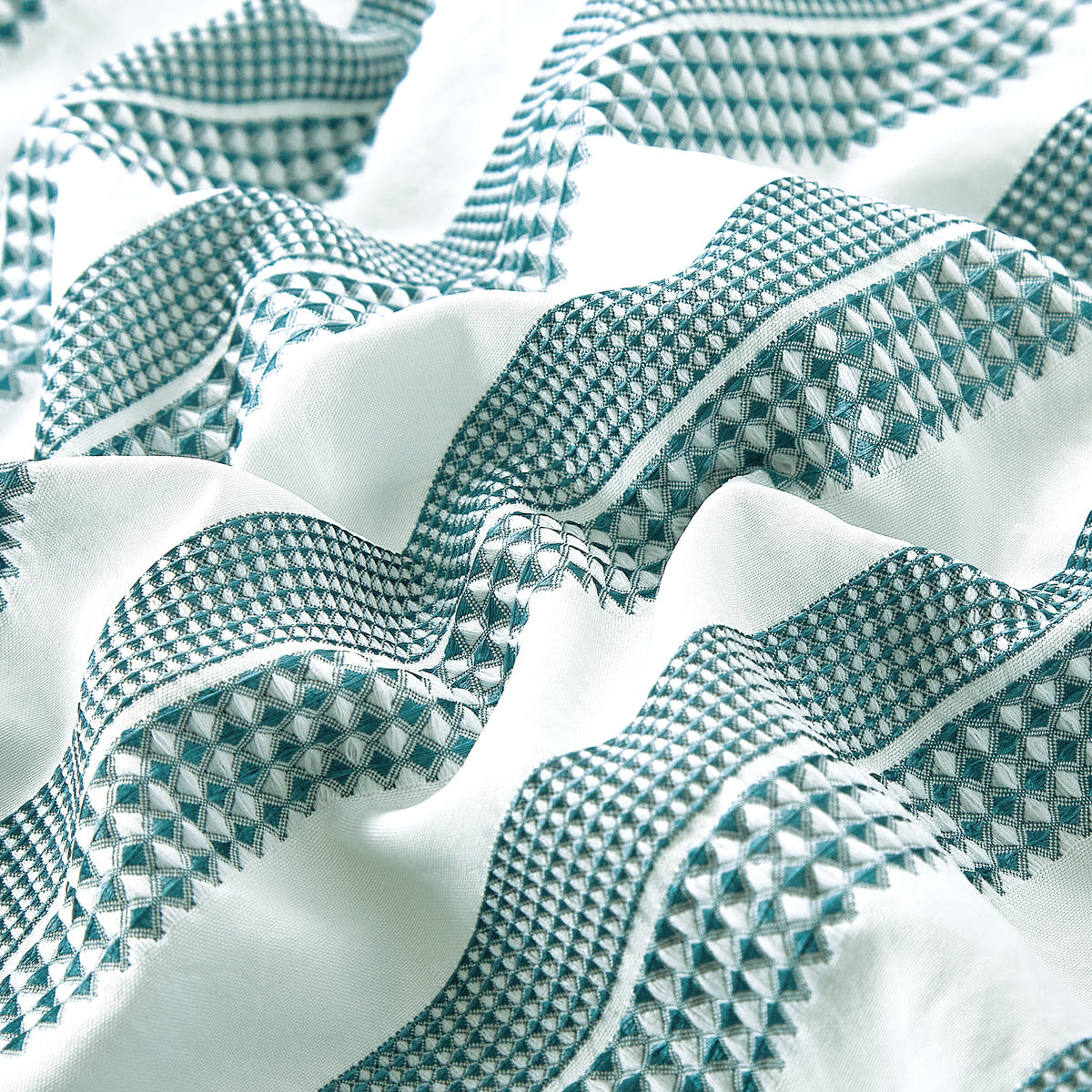 Sage Stripe 5-Piece Comforter Set detail 3