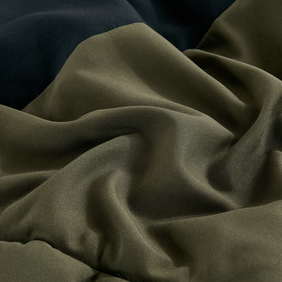 Olive Green Color Block 9-Piece Comforter & Sheet Set - alternate product view 7