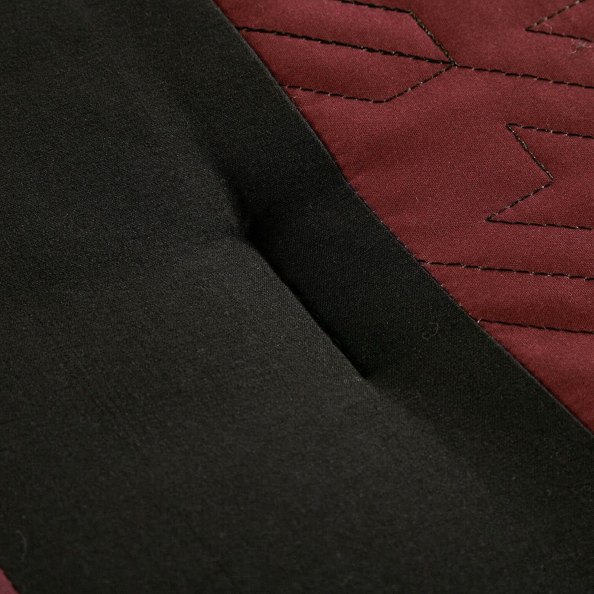 Burgundy Color Block 9-Piece Comforter & Sheet Set - alternate product view 5