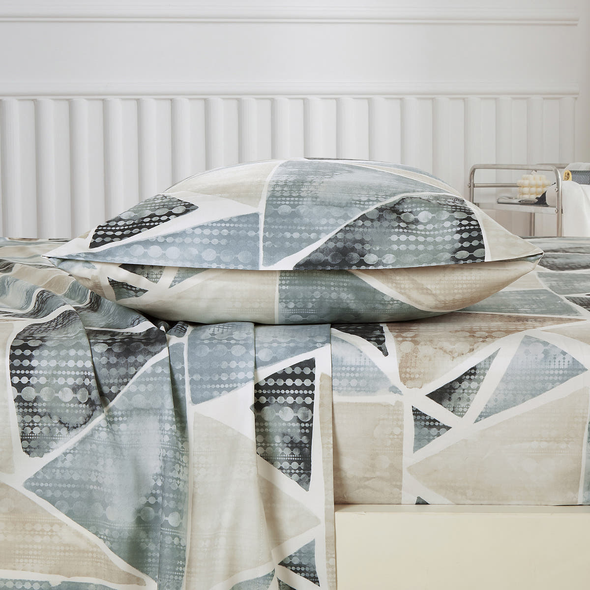 Blue & Taupe Geometric sheet set - fabric detail