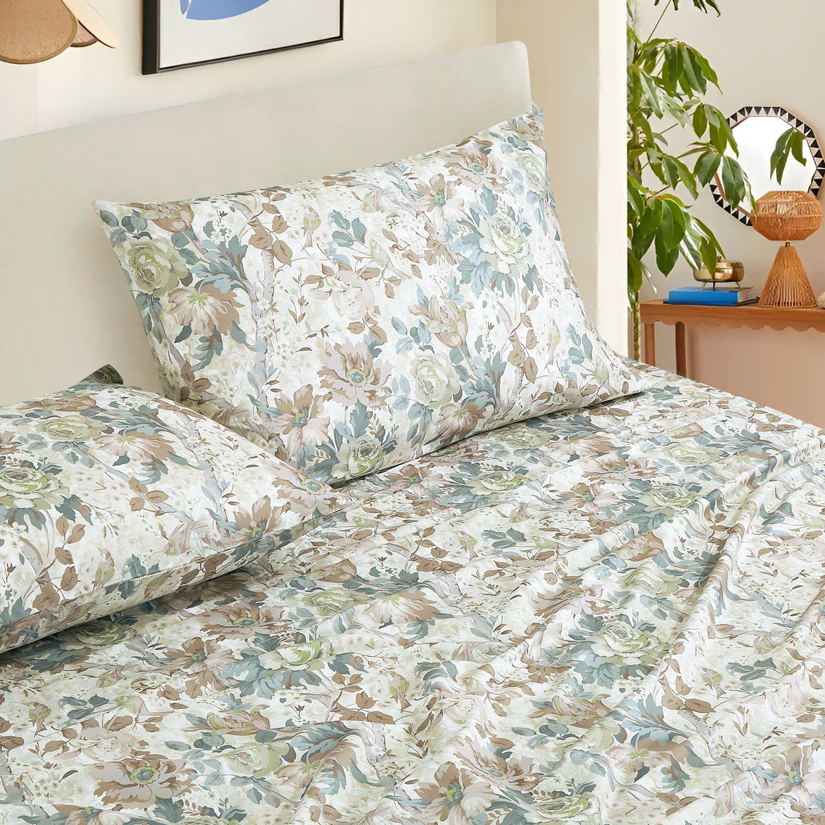 Sage & Taupe Floral sheet set - additional view