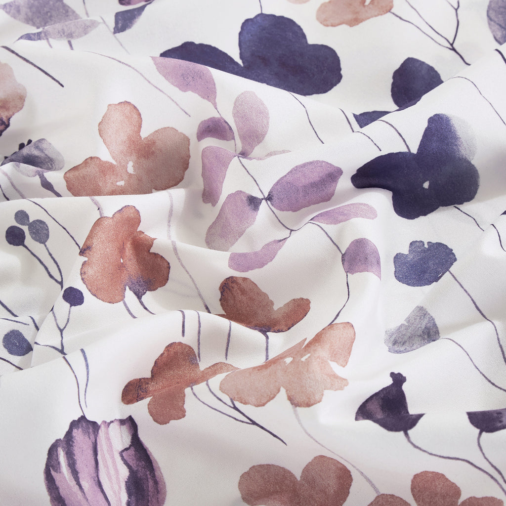 Purple Floral sheet set - fabric detail